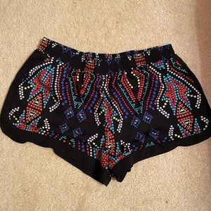 Patterned shorts